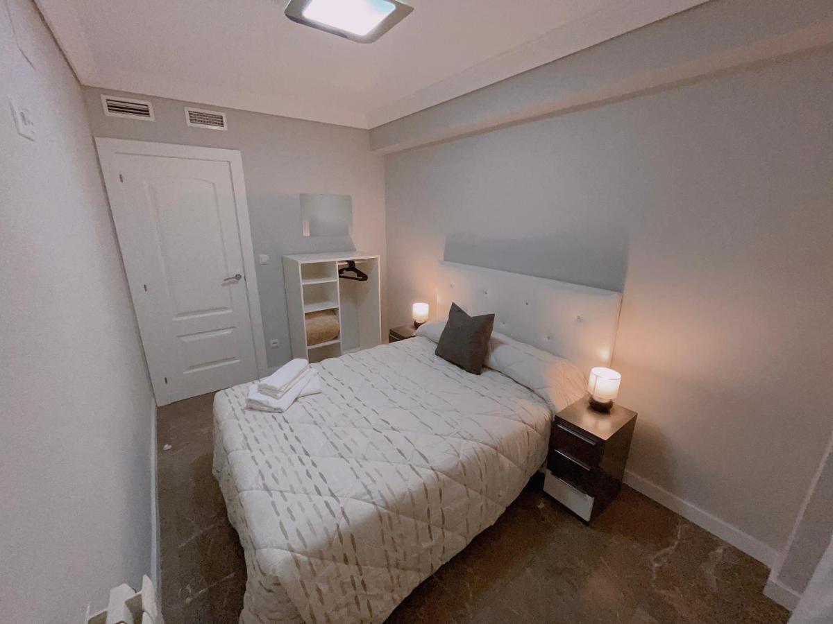 Piso Atares Calle Alfonso Apartman Zaragoza Kültér fotó